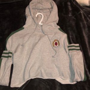 cropped hoodie